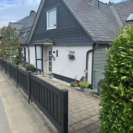 Bei Karl Schmallenberg